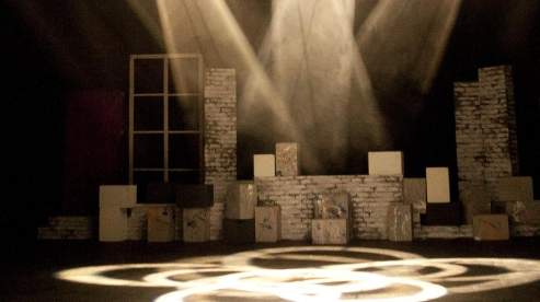 舞台美術のセット風景